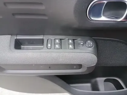 Photo 19 Citroën C3 Aircross  PureTech 110 S&S BVM6 Plus