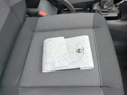 Photo 15 Citroën C3 Aircross  PureTech 110 S&S BVM6 Plus