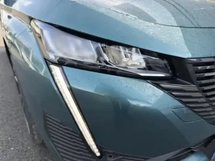 Photo 13 Peugeot 308  SW PureTech 130ch S&S EAT8 Allure Pack