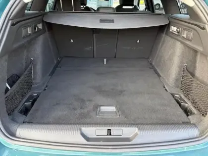 Photo 7 Peugeot 308  SW PureTech 130ch S&S EAT8 Allure Pack