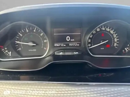 Photo 20 Peugeot 208  PureTech 110ch S&S BVM6 GT Line