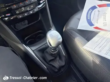 Photo 23 Peugeot 208  PureTech 110ch S&S BVM6 GT Line