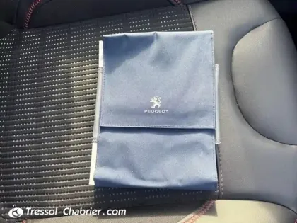 Photo 15 Peugeot 208  PureTech 110ch S&S BVM6 GT Line