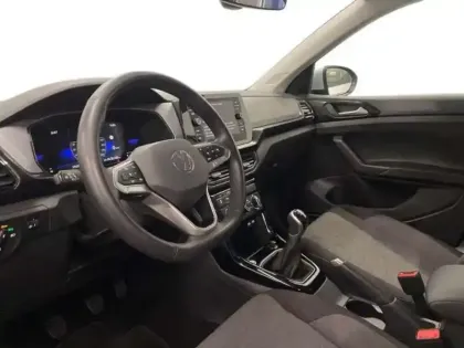 Photo 9 Volkswagen T-cross 1.0 TSI 95 Start/Stop BVM5 VW Edition