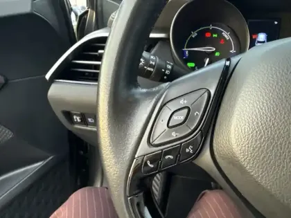 Photo 12 Toyota C-HR 2.0 184h Distinctive