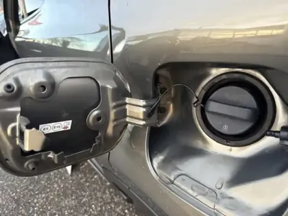 Photo 17 Toyota C-HR 2.0 184h Distinctive