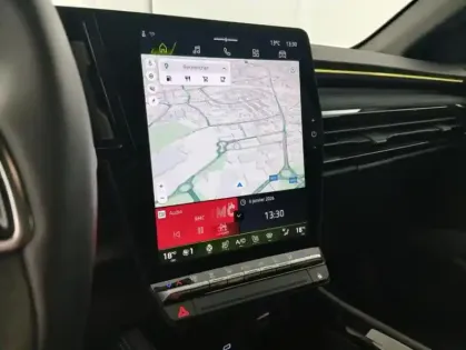 Photo 21 Renault Espace VI E-Tech full hybrid 200 GSR2 esprit Alpine