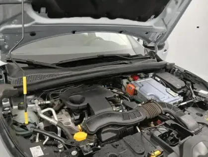 Photo 18 Renault Captur E-Tech 145 - 21 R.S. Line