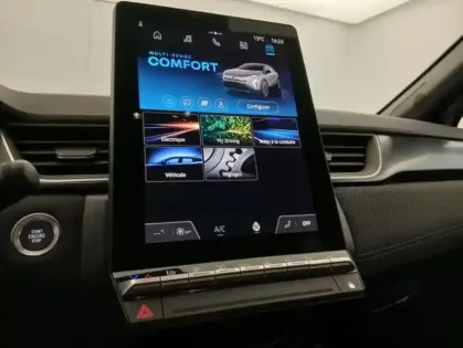 Photo 19 Renault Captur E-Tech full hybrid 145 ch esprit Alpine