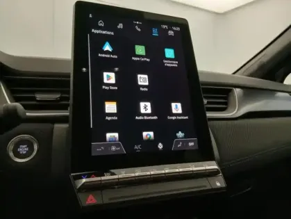 Photo 20 Renault Captur E-Tech full hybrid 145 ch esprit Alpine