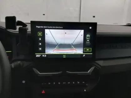 Photo 16 Dacia Duster Hybrid 140 Journey