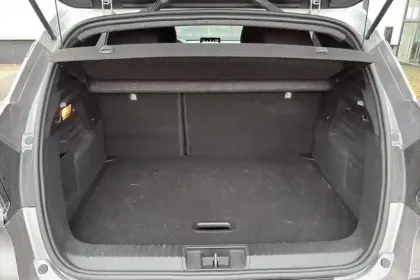 Photo 11 Renault Captur E-Tech full hybrid 145 ch Techno