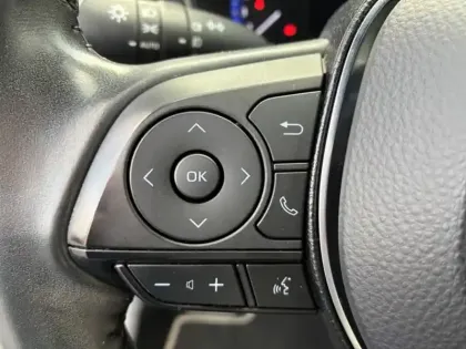 Photo 22 Toyota Corolla 122h Design