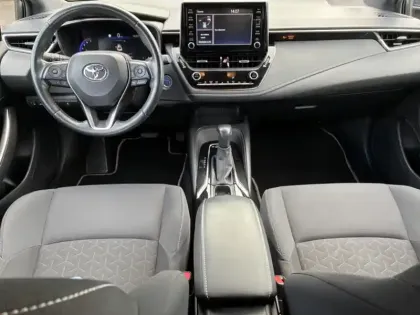 Photo 10 Toyota Corolla 122h Design