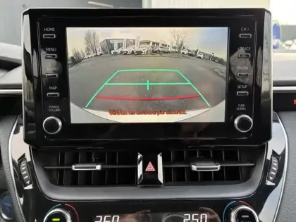 Photo 11 Toyota Corolla 122h Design