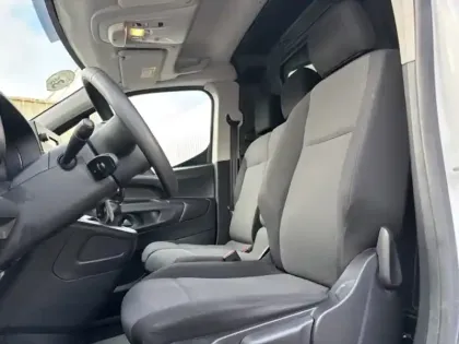 Photo 11 Toyota Proace 1.5 MEDIUM 100 D-4D DYNAMIC