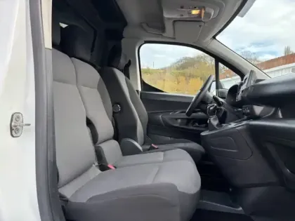 Photo 10 Toyota Proace 1.5 MEDIUM 100 D-4D DYNAMIC