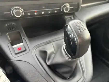 Photo 15 Toyota Proace 1.5 MEDIUM 100 D-4D DYNAMIC