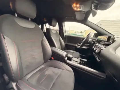 Photo 10 Mercedes GLA 250 e AMG Line