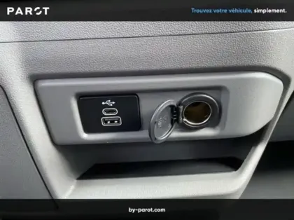 Photo 19 Ford Transit Custom Fg 320 L1H1 2.5 Duratec 232ch Hybride rechargeable Limited CVT