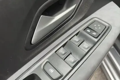 Photo 14 Dacia Sandero ECO-G 100 GSR2 Stepway Extreme