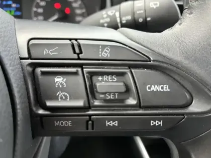 Photo 24 Toyota Yaris Hybride 116h Dynamic