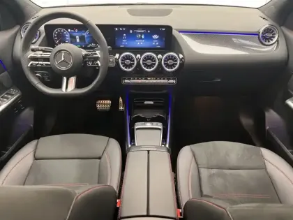 Photo 10 Mercedes GLA 250 e Hybrid EQ AMG Line