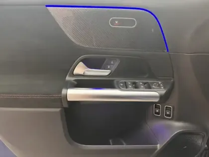 Photo 14 Mercedes GLA 250 e Hybrid EQ AMG Line