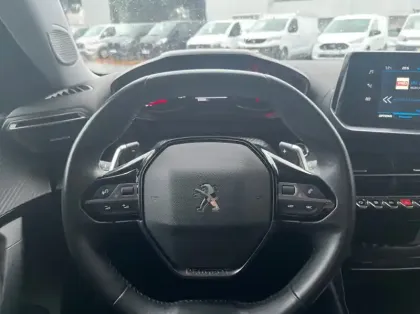 Photo 6 Peugeot 2008 1.5 BlueHDi 130ch S&amp;S Allure EAT8 125g