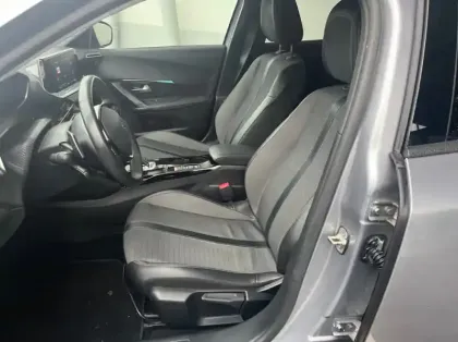 Photo 9 Peugeot 2008 1.5 BlueHDi 130ch S&amp;S Allure EAT8 125g