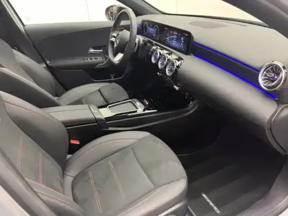 Photo 17 Mercedes Classe A Gén. IV (W177) Ph2 AMG Line 5