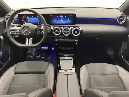 Photo 10 Mercedes Classe A Gén. IV (W177) Ph2 AMG Line 5