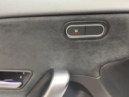 Photo 15 Mercedes Classe A Gén. IV (W177) Ph2 AMG Line 5