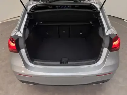 Photo 9 Mercedes Classe A Gén. IV (W177) Ph2 AMG Line 5