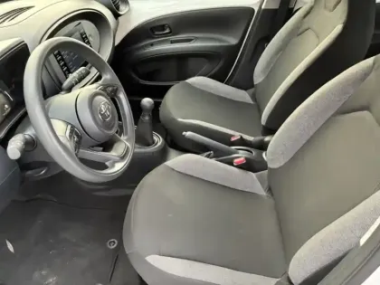 Photo 23 Toyota Aygo 1.0 VVT-i 72 Active Business