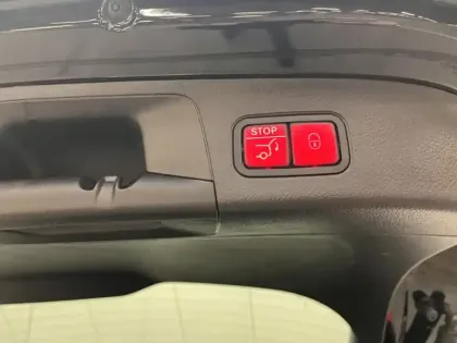 Photo 17 Mercedes GLA 250 e Hybrid EQ AMG Line