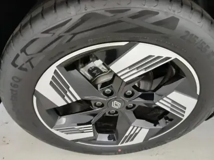 Photo 16 Renault Symbioz E-Tech full hybrid 145 Techno