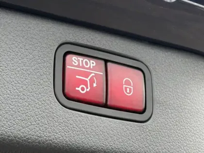 Photo 21 Mercedes Classe C 300 e Break AMG line