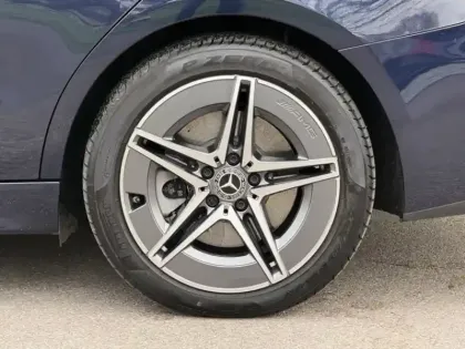 Photo 13 Mercedes Classe C 300 e Break AMG line