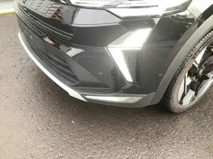 Photo 27 Renault Symbioz Nouveau E-Tech full hybrid 145 Iconic