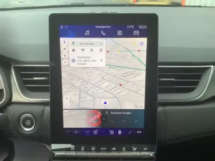 Photo 14 Renault Symbioz Nouveau E-Tech full hybrid 145 Iconic