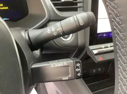 Photo 19 Renault Symbioz Nouveau E-Tech full hybrid 145 Iconic