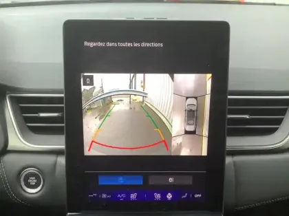 Photo 18 Renault Symbioz Nouveau E-Tech full hybrid 145 Iconic