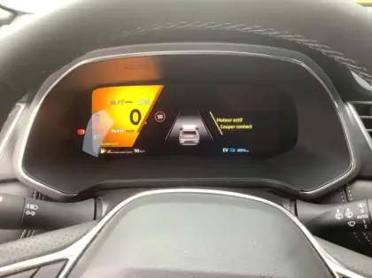 Photo 13 Renault Symbioz Nouveau E-Tech full hybrid 145 Iconic