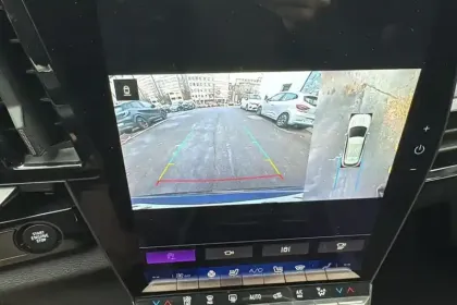 Photo 18 Renault Austral E-Tech full hybrid 200 GSR2 Iconic