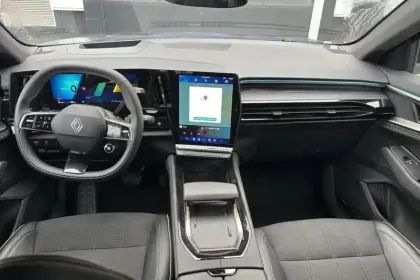 Photo 8 Renault Austral E-Tech full hybrid 200 GSR2 Iconic