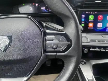 Photo 23 Peugeot 308 III PureTech 110 S&S ACTIVE PACK