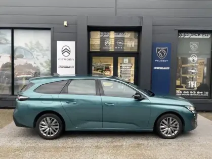 Photo 19 Peugeot 308 III PureTech 110 S&S ACTIVE PACK