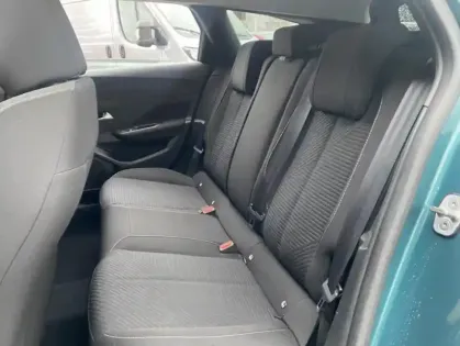 Photo 13 Peugeot 308 III PureTech 110 S&S ACTIVE PACK