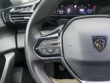 Photo 22 Peugeot 308 III PureTech 110 S&S ACTIVE PACK